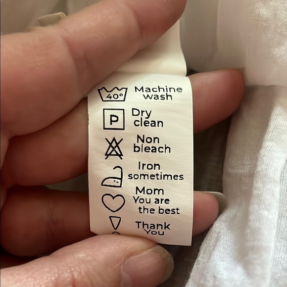 Nikolia White Top - Picture 12 of 13